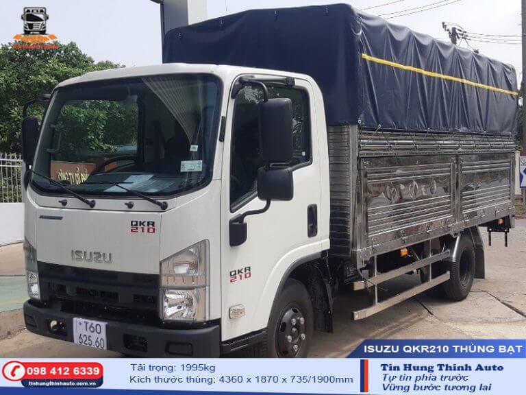 Xe Tải Isuzu 1.9 Tấn Thùng Bạt QKR210